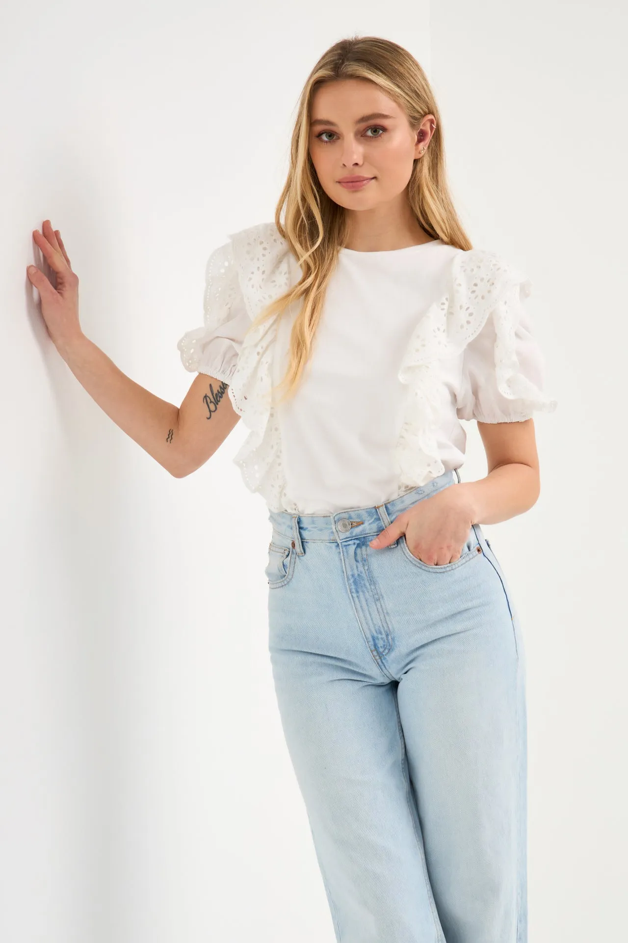 Lace Ruffle Detail Knit Top