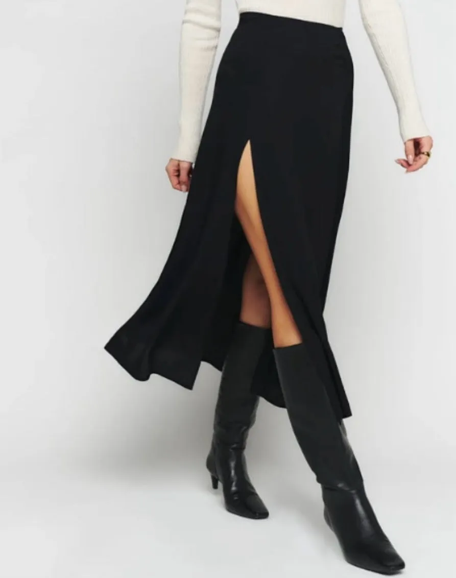 Reformation Zoe Skirt In Black