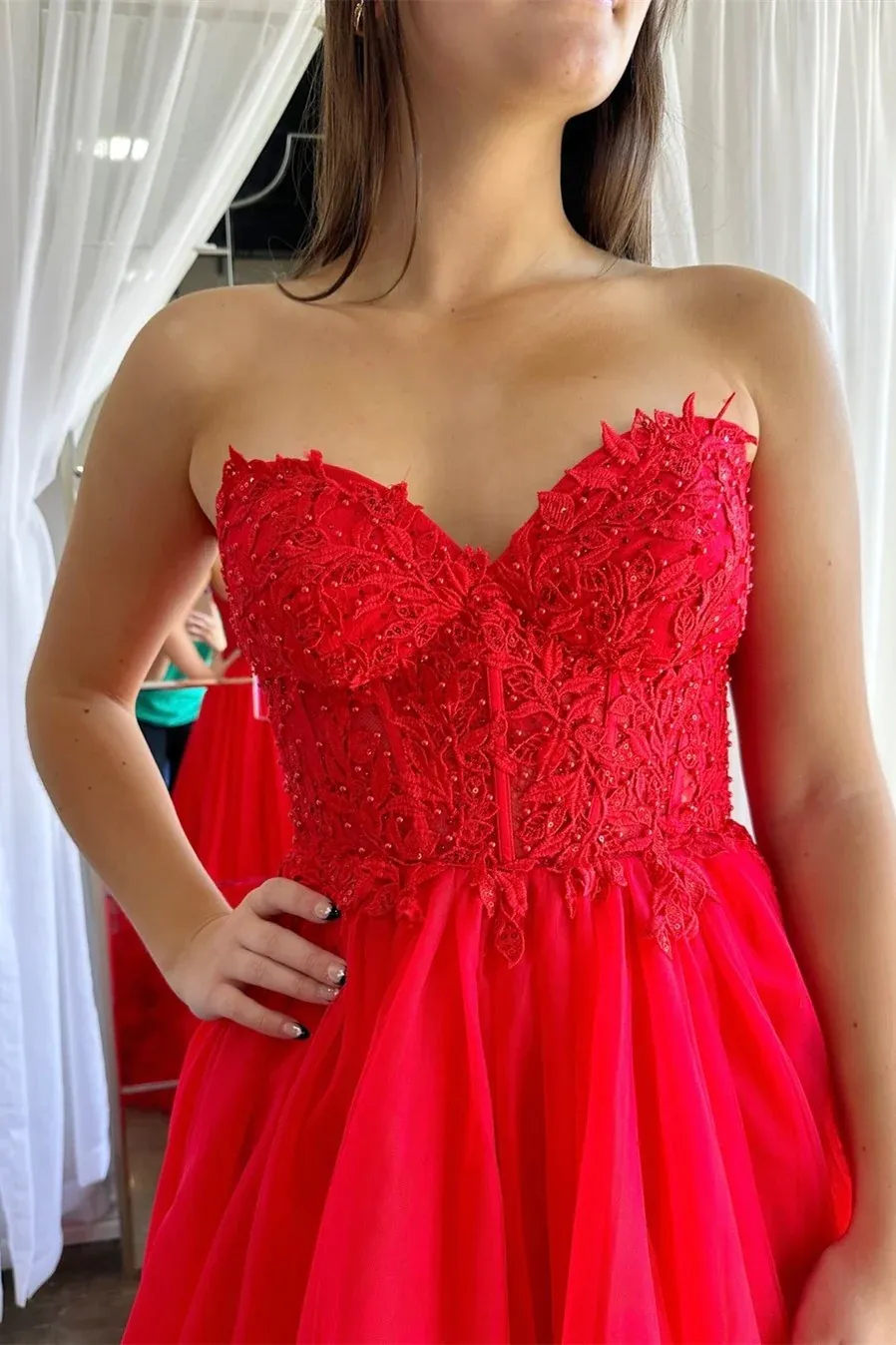 Sweetheart Backless Red Prom Dresses Tulle Ruffled Prom Dresses