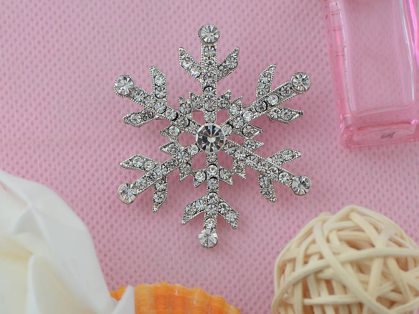 Zircon Copper Plated Winter Snowflake Brooch Shawl Bridesmaid Holiday Christmas Pin