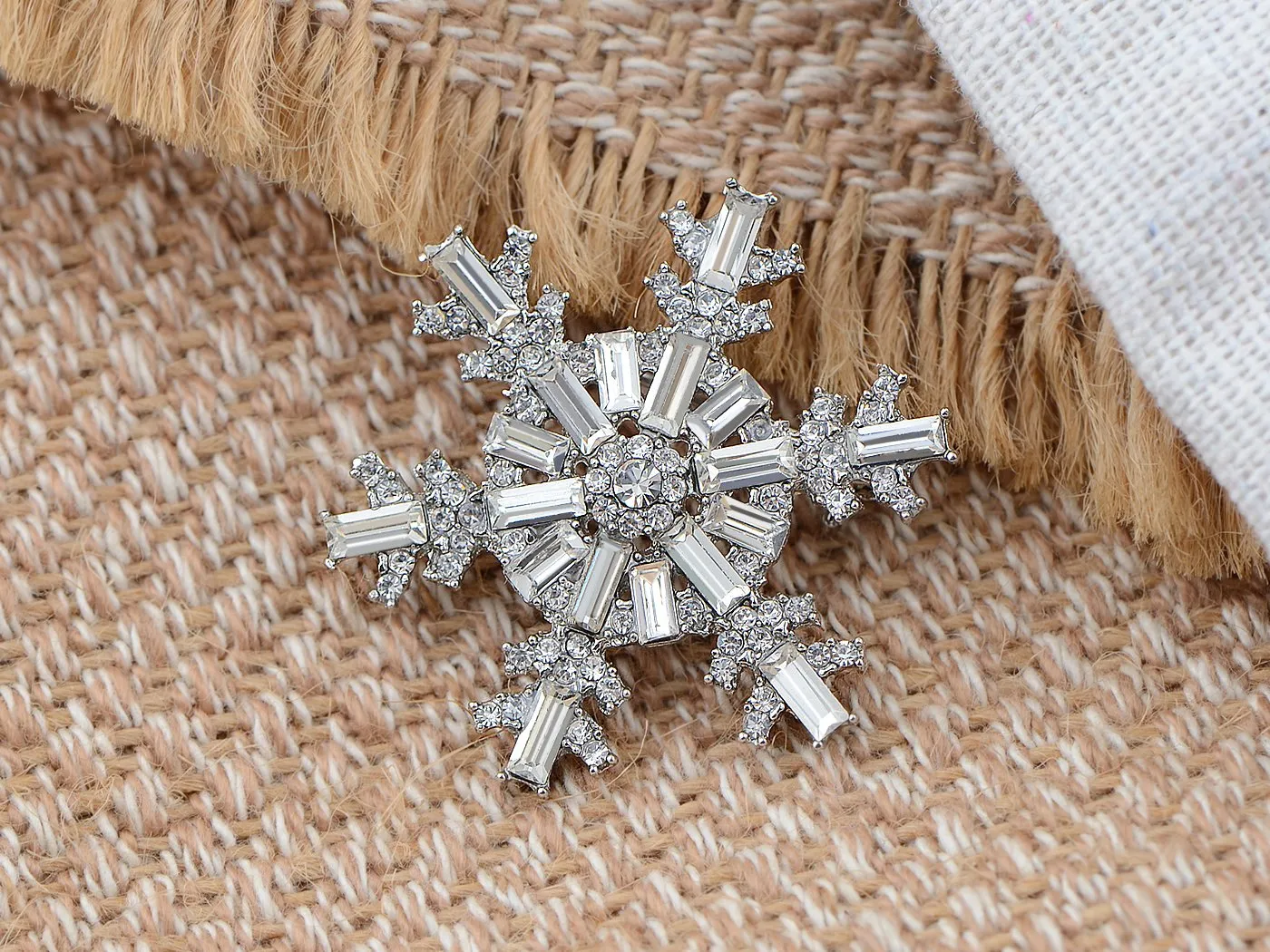 Zircon Copper Plated Winter Snowflake Brooch Shawl Bridesmaid Holiday Christmas Pin